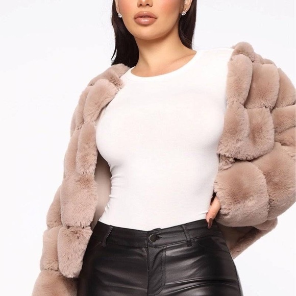 Mocha Faux Fur Coat - Picture 10 of 10